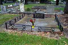 Absalom grave